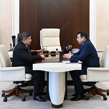 КРСУну модернизациялоо жана кызматташтыкты кецейтуу: Жапаров менен Вакуновдун жолугушуусунун жыйынтыктары