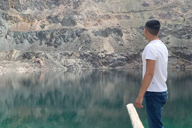 На геологической практике