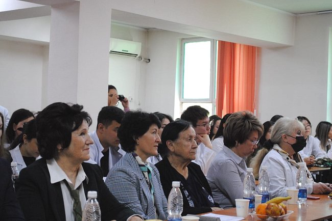 Current problems of microbiology were discussed at the Faculty of Medicine