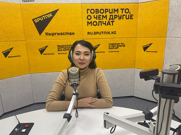 Д.м.н., профессор кафедры онкологии и лучевой терапии КРСУ Макиева Кыял Болотбековна дала интервью в эфире радио "Sputnik Кыргызстан" о признаках рака молочной железы и способах его предотвращения