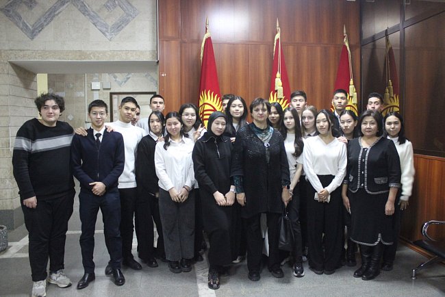 KRSU students were told about public service in Kyrgyzstan