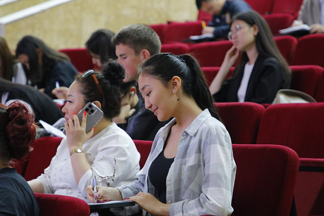 В КРСУ прошла международная акция «Диктант Победы»