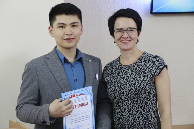 KRSU students discussed current problems of the modern world within the framework of an interfaculty conference