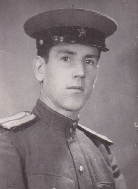 Бессмертный полк КРСУ. Семья героев (Петр Фролов)