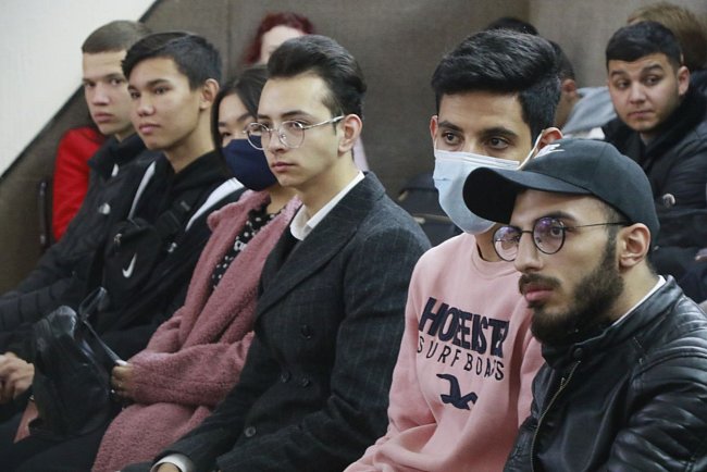 To help foreign students KRSU