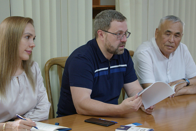 Подписание соглашения о сотрудничестве между КРСУ и ВГУ им. П.М. Машерова
