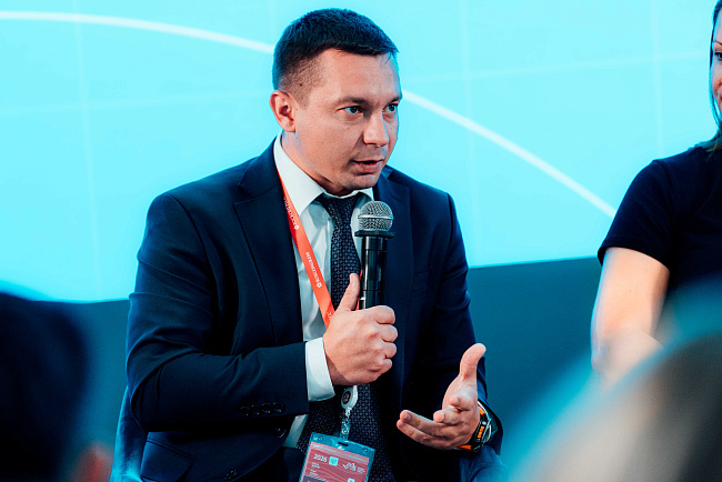 Ректор КРСУ Сергей Волков обозначил роль молодежи в развитии территорий на ВЭФ-2026