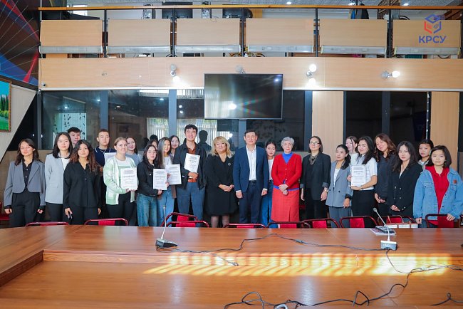 KRSU hosted an essay competition for students of the Department of Defense and Political Science