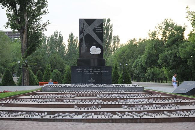 Студенты КРСУ приняли участие в Международной акции «Свеча Памяти»