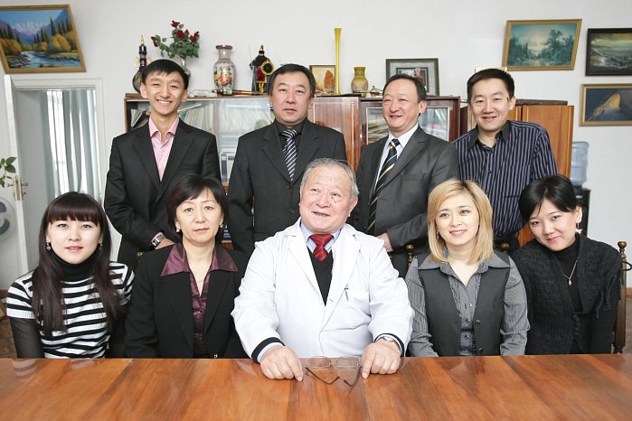 «Kyrgygtele» KRSU профессору Хаким Бебезов жөнүндө тасма тартты