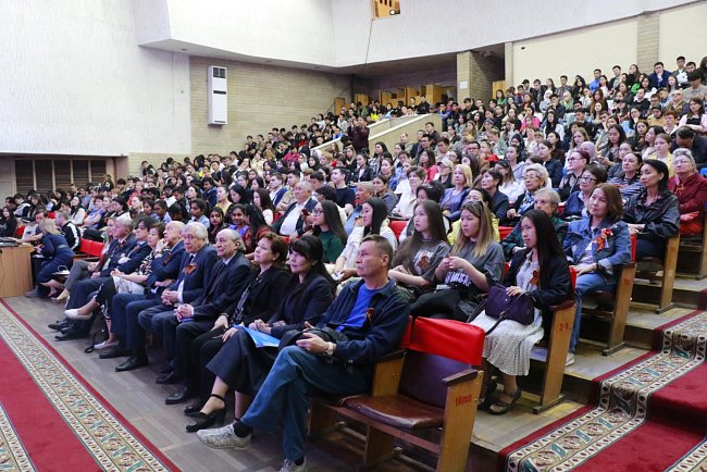For Victory Day: a big concert was held at KRSU «Let's bow to those great years!»