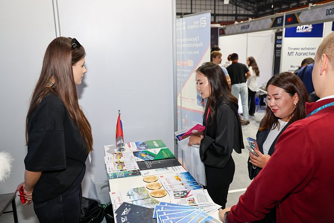 КРСУ представлен на международной промышленной выставке KYRGYZSTAN EXPO 2026