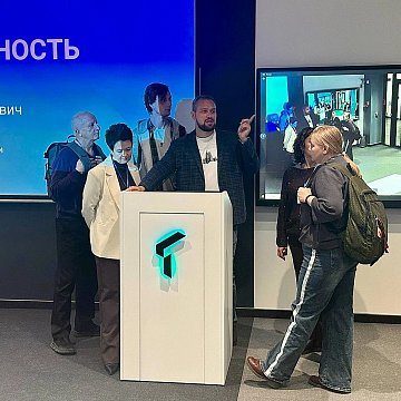 КРСУнун делегациясы жогорку билим берүүнү санариптештирүү боюнча кызматташуунун алкагында Тюмень мамлекеттик университетине барды