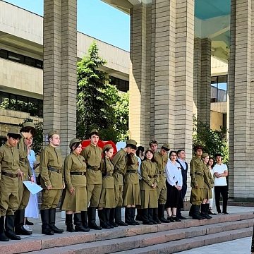 КРСУД Жеништин 80 жылгын арналган флешмоб өттү