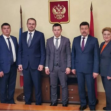 Жана. КРСУнун ректору Жогорку билим берүү министринин орун басары жана Россиянын элчиси менен жолугушту