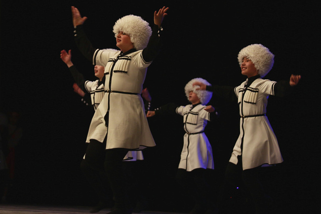 «Посвящение в студенты КРСУ-2022»: как это было (фотогалерея)