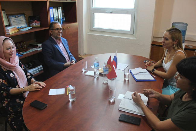 Укрепляем научные и культурные связи с Ираном