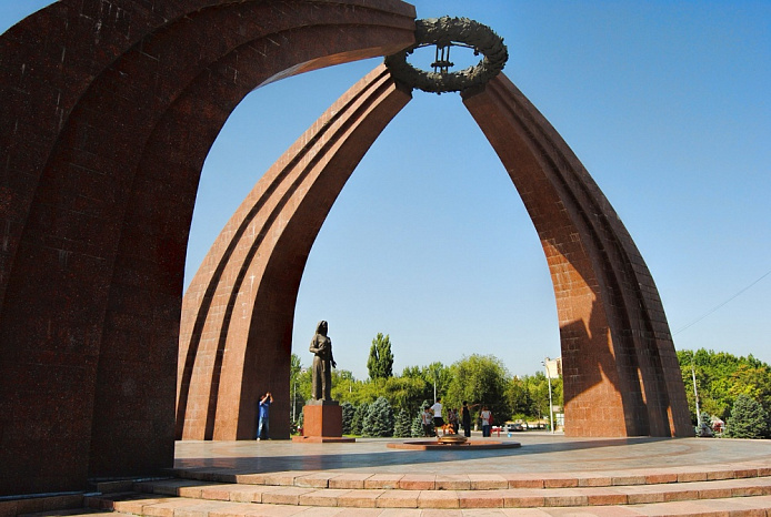 В Кыргызстане стартует ежегодная акция "Сохраним памятники Победы"