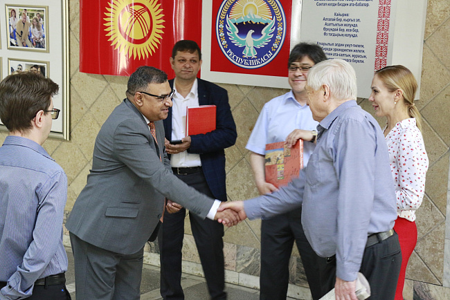 Библиотека растет!