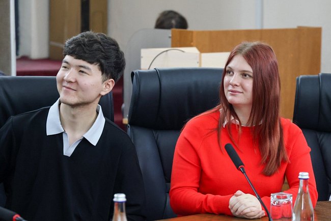 Special Representative of the President of the Russian Federation Mikhail Shvydkoy visited KRSU