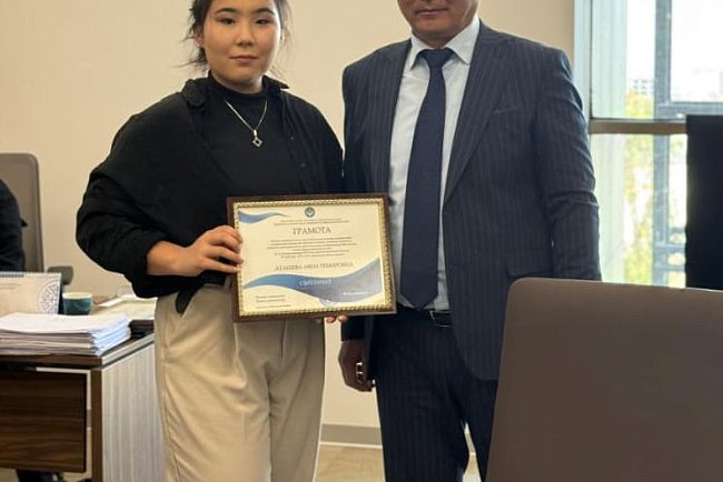 Сынактын жеңүүчүлөрү болуп "Кол өнөрчүлөр аллеясынын" аймагын өнүктүрүү концепциясын иштеп чыгуу саналат