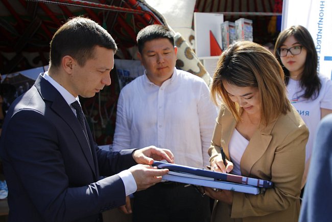New educational prospects: KRSU received a mobile laboratory from ANO «Eurasia»