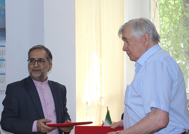 KRSU and the Cultural Representation of the Embassy of Iran in the Kyrgyz Republic signed a Memorandum of Cooperation