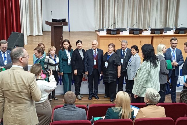 A forum of writers and intellectuals «Aitmatov readings» has begun at KRSU