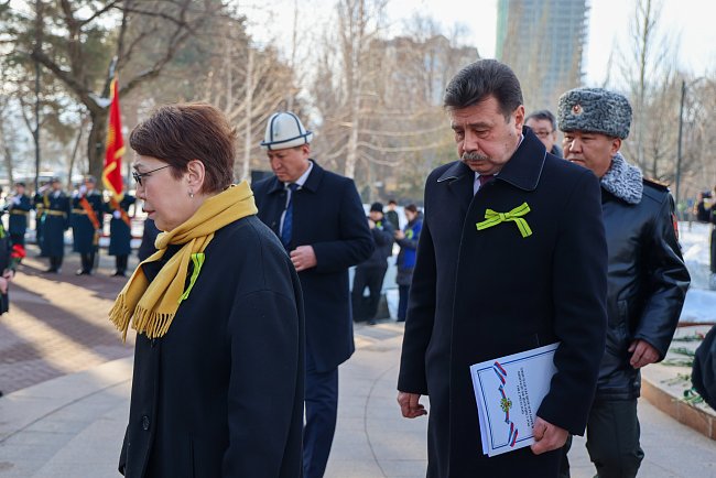 КРСУ Ленинград блокадасын эскерүү митинг-реквиемине катышты