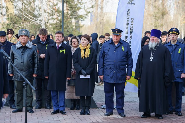 КРСУ Ленинград блокадасын эскерүү митинг-реквиемине катышты