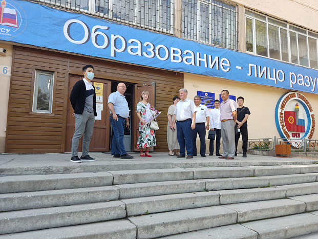 ЕТФ приветствует первокурсников!