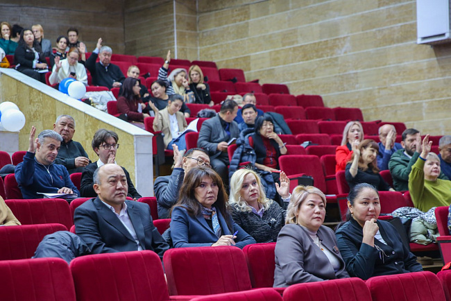 Итоговый ученый совет КРСУ: награды, итоги и стратегические планы