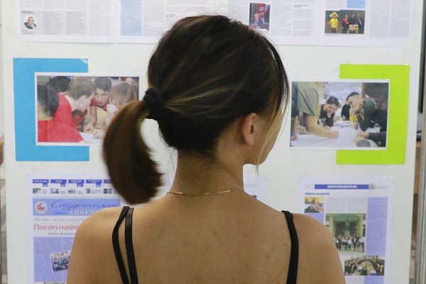 Living Chronicle: «Student Review» KRSU celebrates its double anniversary