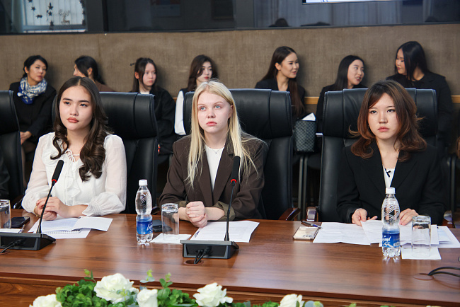 В КРСУ состоялась международная студенческая научная конференция «Китай на пути современности»