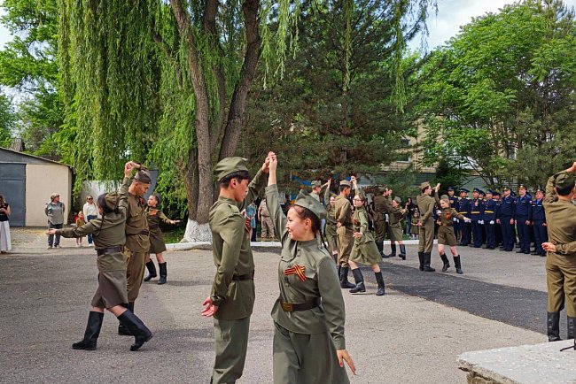 Students and employees of KRSU took part in events dedicated to Victory Day