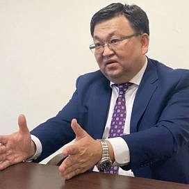 KRSU students attended a lecture from the leading economist of the Kyrgyz Republic