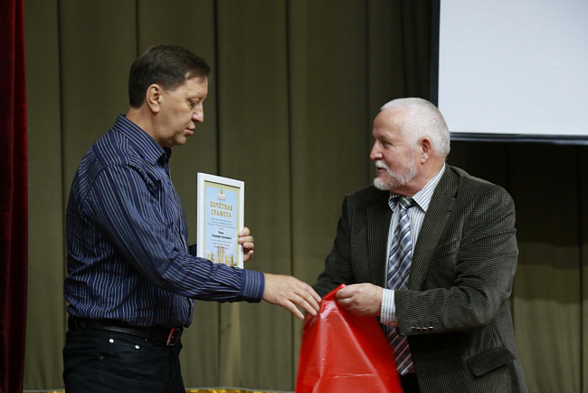 Сотрудникам КРСУ вручили грамоты и благодарственные письма за верность традициям русского народа