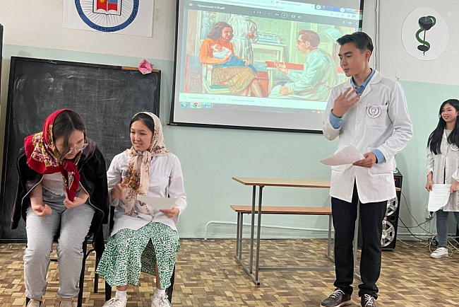 Жизнь коротка, а латинский язык – вечен!