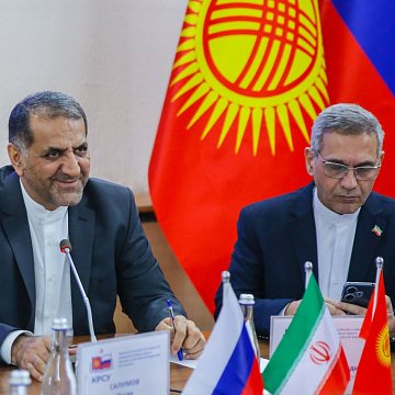ИРАН ДЕЛЕГАЦИЯСЫ КРСУ МЕНЕН ДИПЛОМДОРДУ ТААНУУ ЖАНА БИРГЕЛЕШКЕН ЛАБОРАТОРИЯЛАРДЫ ТҮЗҮҮ МАСЕЛЕСИН ТАЛКУУЛАДЫ