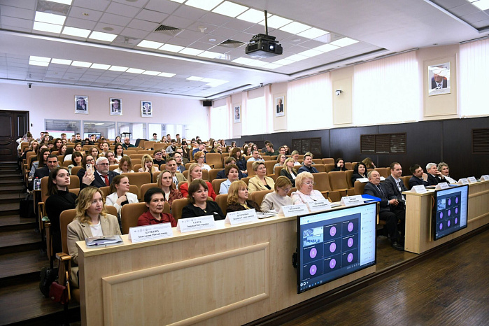 Международная молодёжная научно-исследовательская конференция стартовала в УрФУ