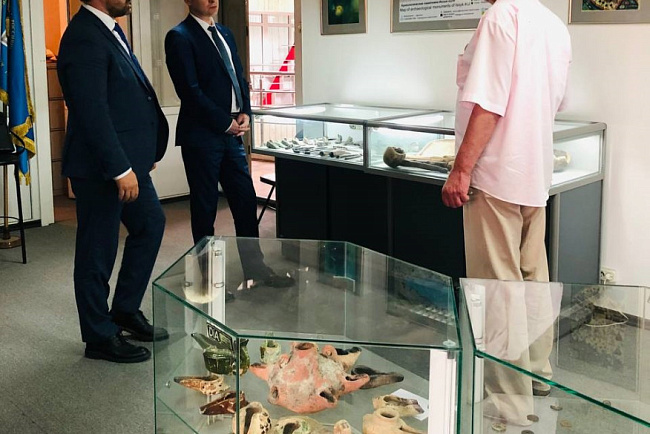 Ректор БФУ Александр Федоров посетил КРСУ