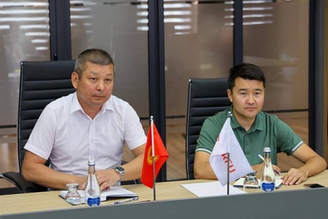 KRSU strengthens cooperation with Kyrgyz Football Union