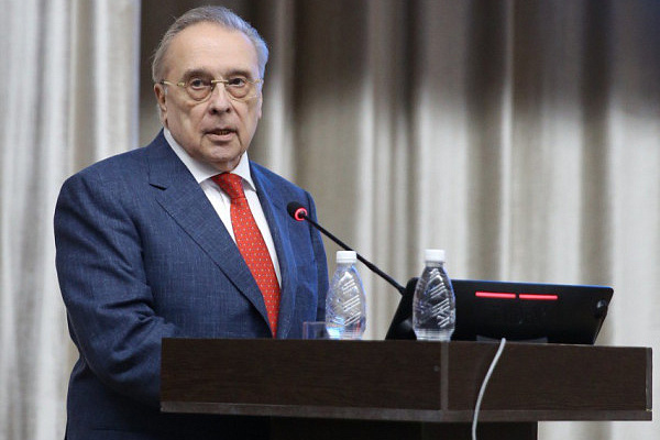 Академик Юрий Беленков в КРСУ: встреча с мировым авторитетом в кардиологии стала знаковым событием для медицины Кыргызстана