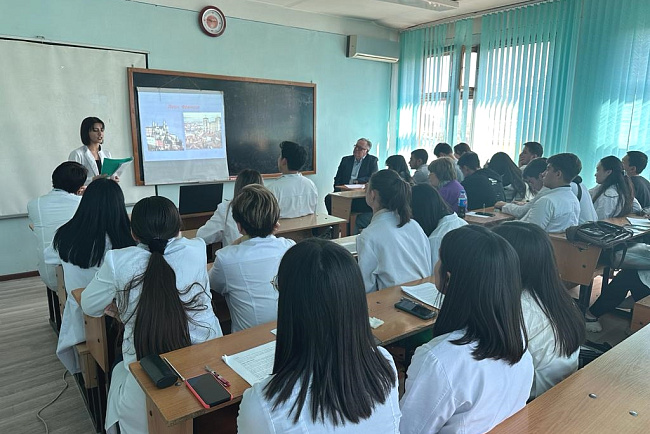 На медицинском факультете прошел круглый стол, посвященный великим физиологам