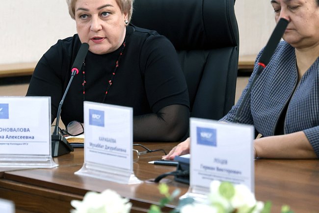 КРСУдагы декандык жыйын: аккредитация жана учурдагы милдеттер