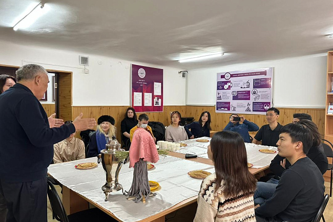 Праздник Масленицы в ИРЯ