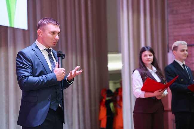В КРСУ состоялся праздничный концерт, посвящённый Международному женскому дню