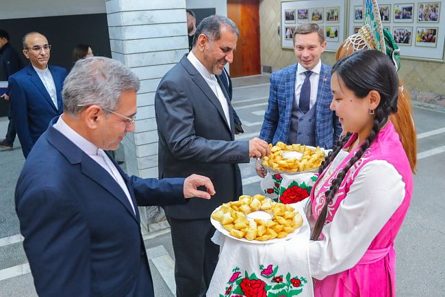 КРСУ посетил заместитель премьер-министра Ирана