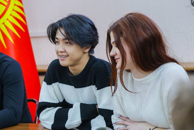 Warm meeting with the Russian Ambassador: student activists KRSU were inspired by the example of Sergei Vakunov