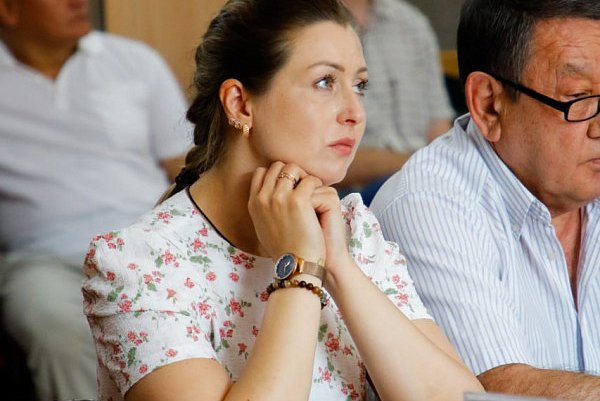 «Возвращённые имена»: в КРСУ прошёл круглый стол о сохранении памяти погибших в эвакогоспиталях